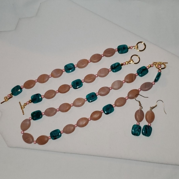 Pink-Green Double Bracelet - Picture 2 of 4